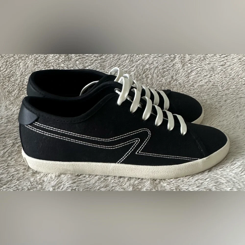 RAG & BONE Black Canvas Court Sneaker size 39